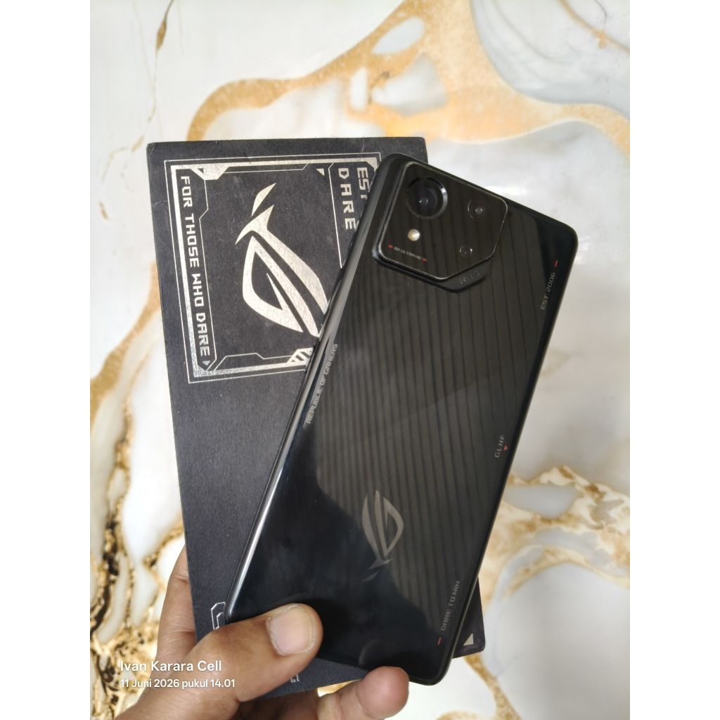 ASUS ROG PHONE 8 RAM 12GB ROM 256GB