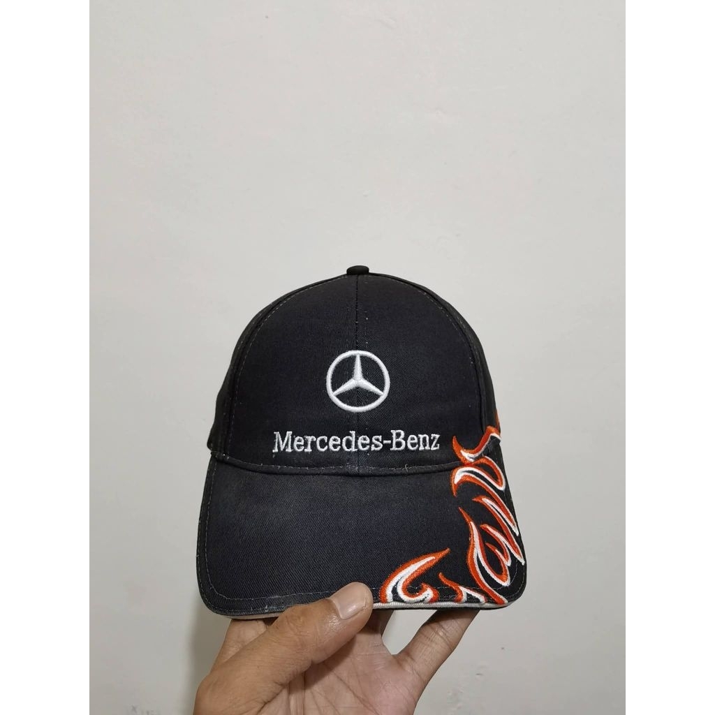 Topi Mercedes-Benz Fire/Flame Embroidered
