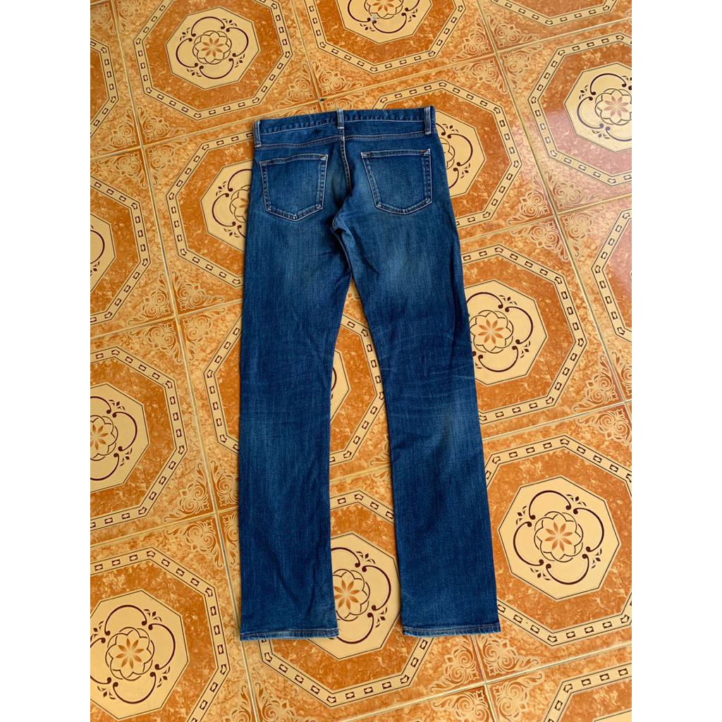 Uniqlo jeans pria size 31