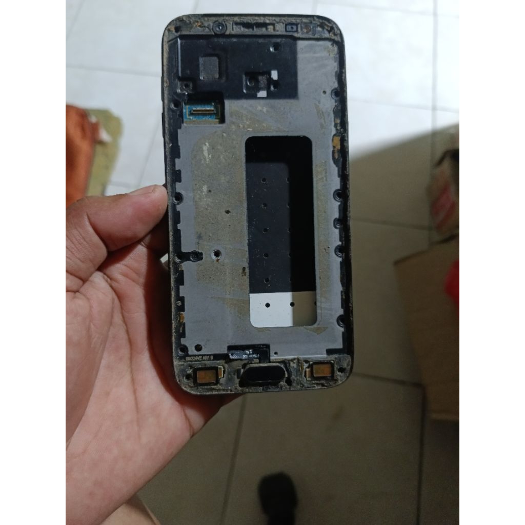 samsung j5 pro minus lcd