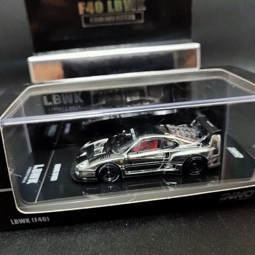 INNO64 FERRARI F40 LBWK CHROME SILVER
