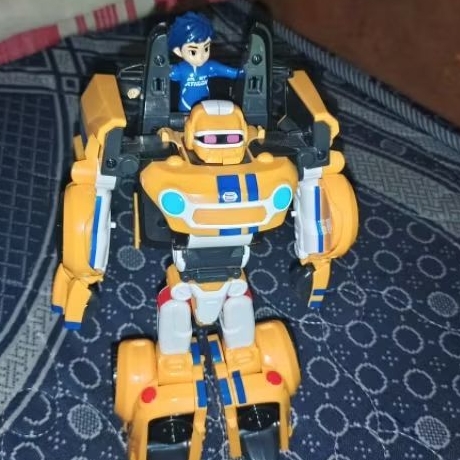 TOBOT ATHLON THETA USED - ORIGINAL YOUNG TOYS