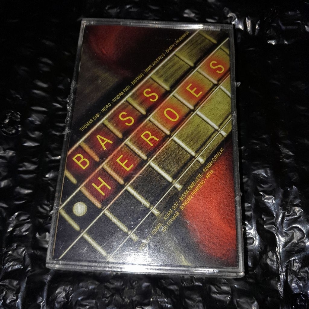 kaset pita segel bass heroes (thomas gigi,adam so7,bongky,bondan prakoso)