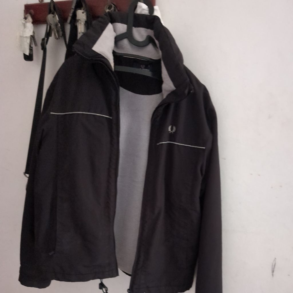 jaket fred perry