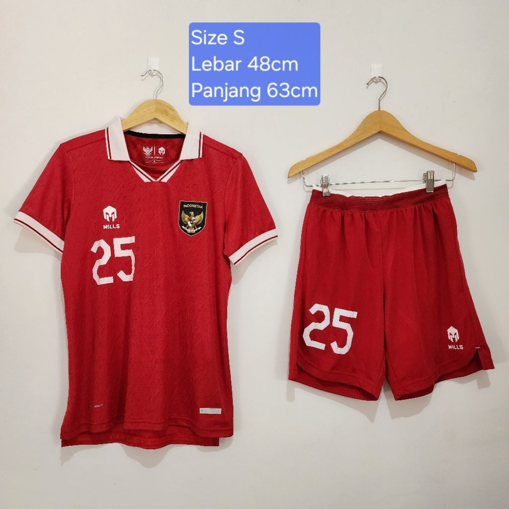 [USED] Original SET BAJU & CELANA Mills Jersey Timnas Indonesia Home Player Issue 2022 Nomor Punggun