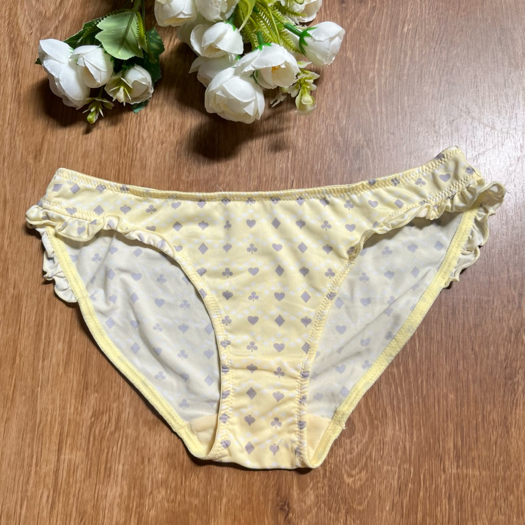 BRANDED PANTY SIZE M L XL CELANA DALAM WANITA BRANDED EXPORT