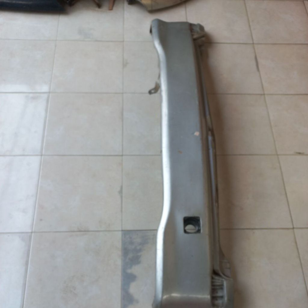 BEMPER BELAKANG DAIHATSU  LUXIO Original