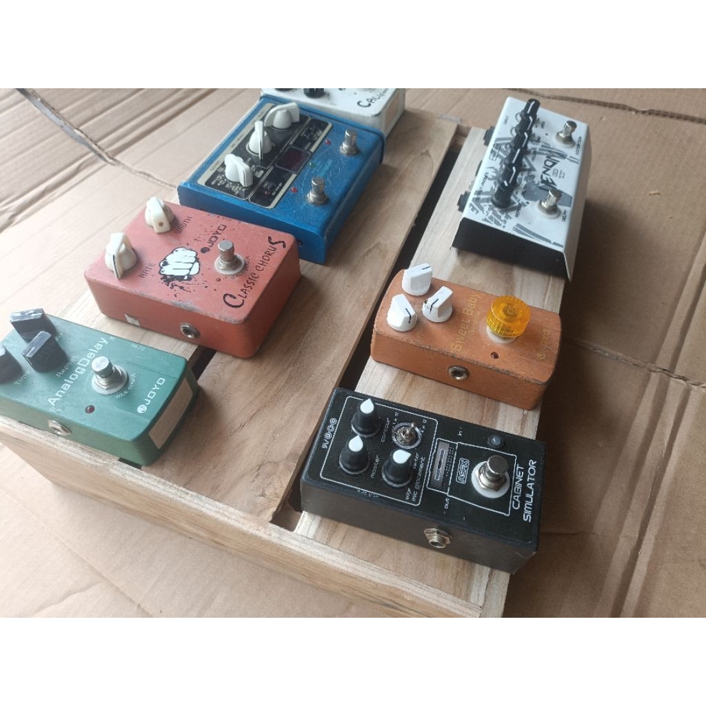 pedalboard kayu / papan efek gitar 32x45