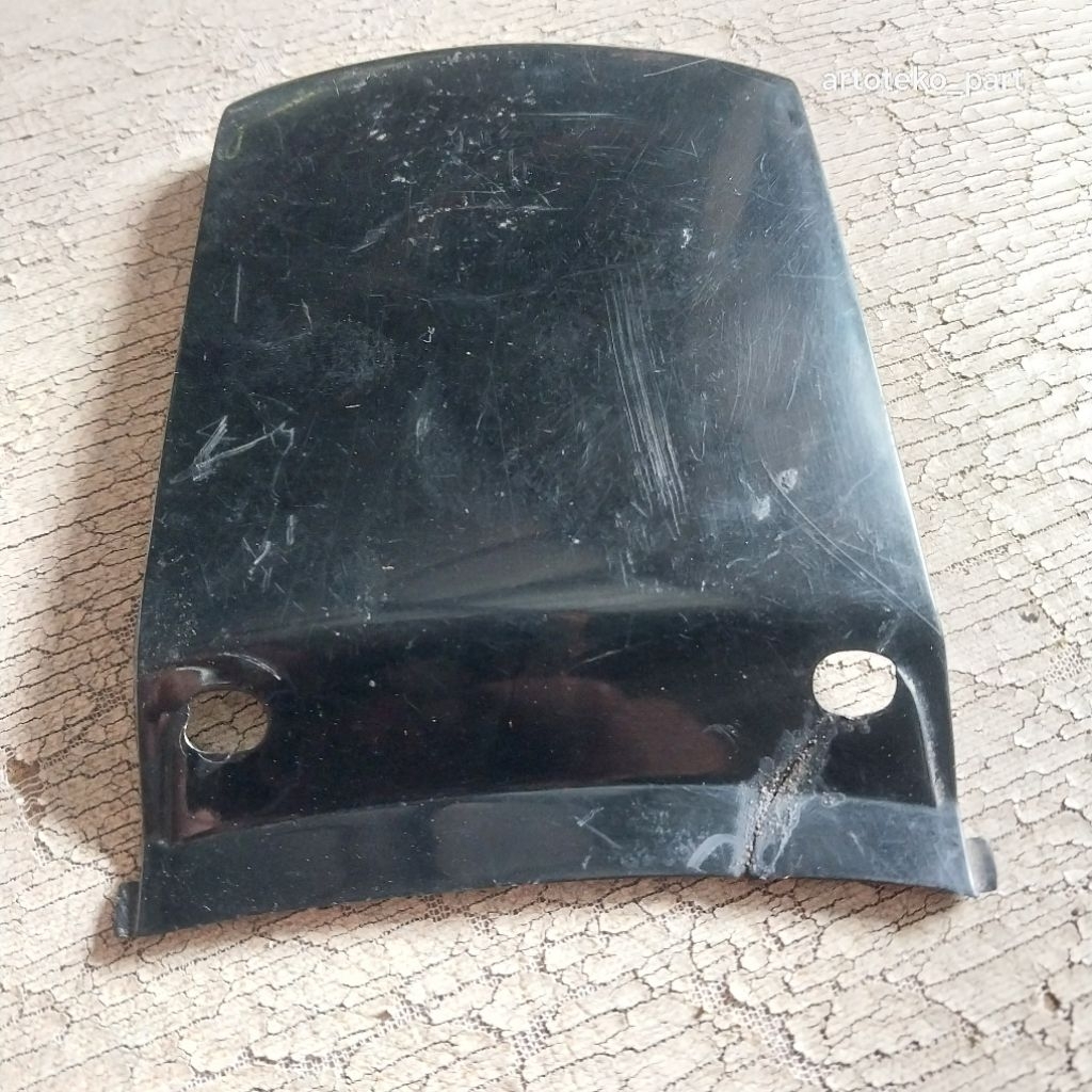 PET TUTUP SAMBUNGAN BODY BELAKANG  HONDA ASTREA GRAND LEGENDA 2 ORIGINAL ORI