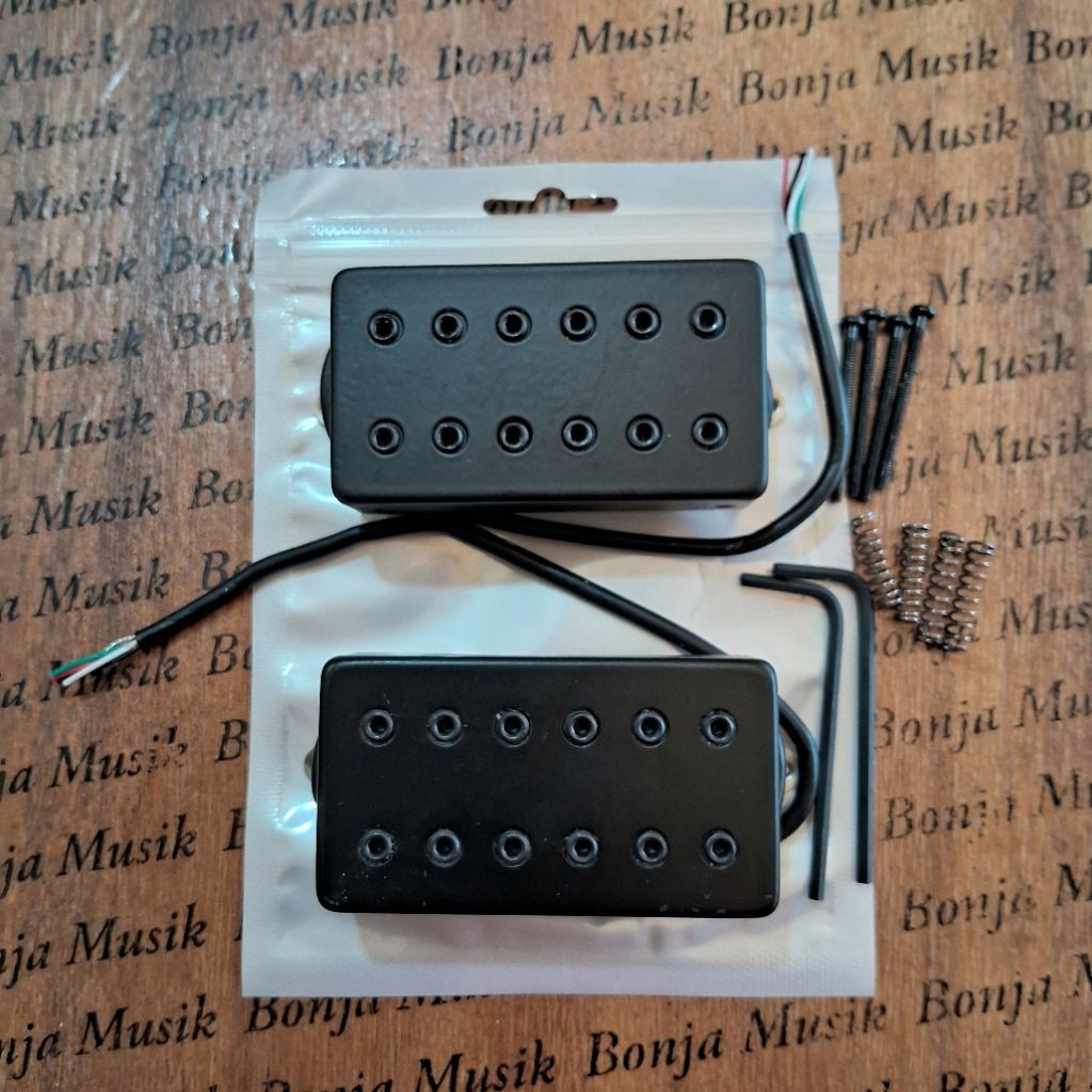 Pickup Dimarzio Fusion Edge humbucker pickup Black covers Dimarzio USA