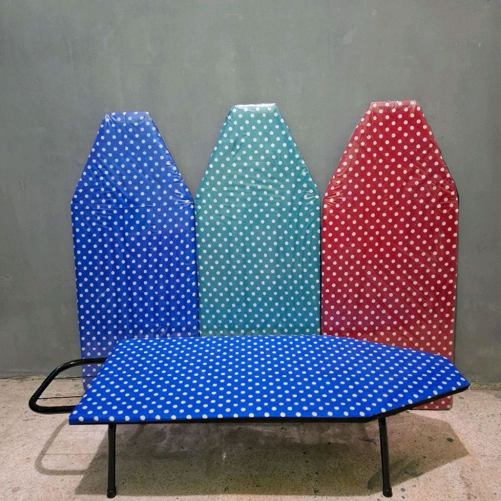 MEJA SETRIKA DUDUK/MEJA SETRIKA KAKI PENDEK LIPAT