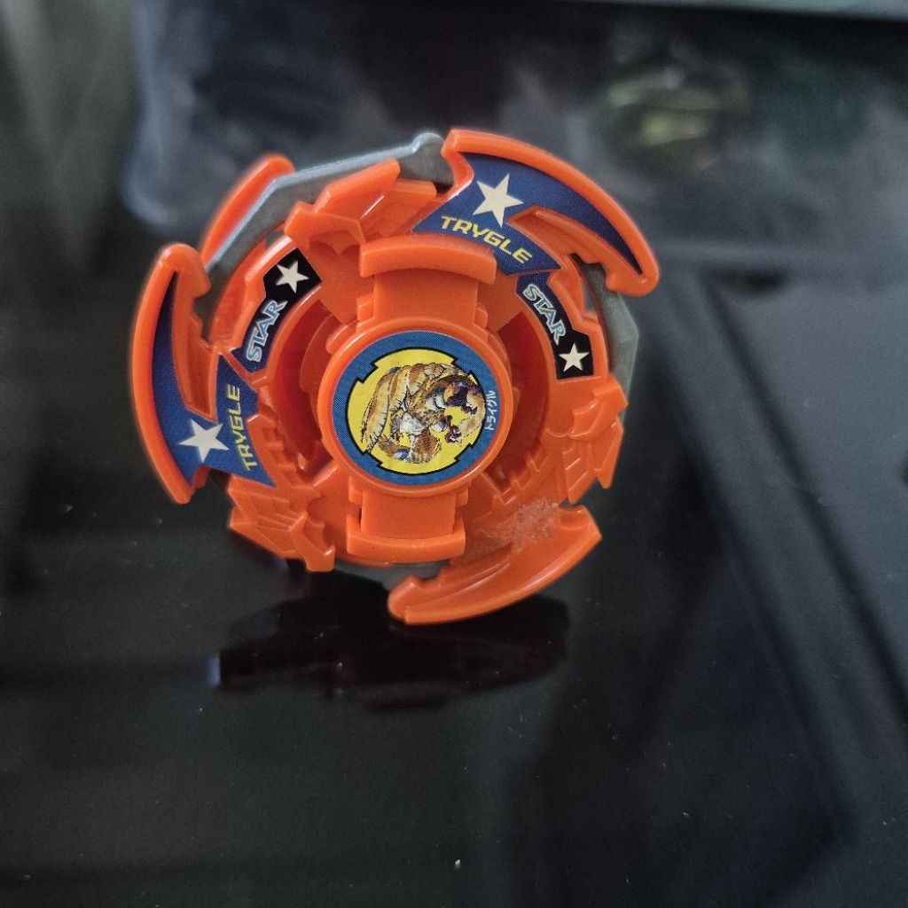 Beyblade Bakuten Shoot Trygle