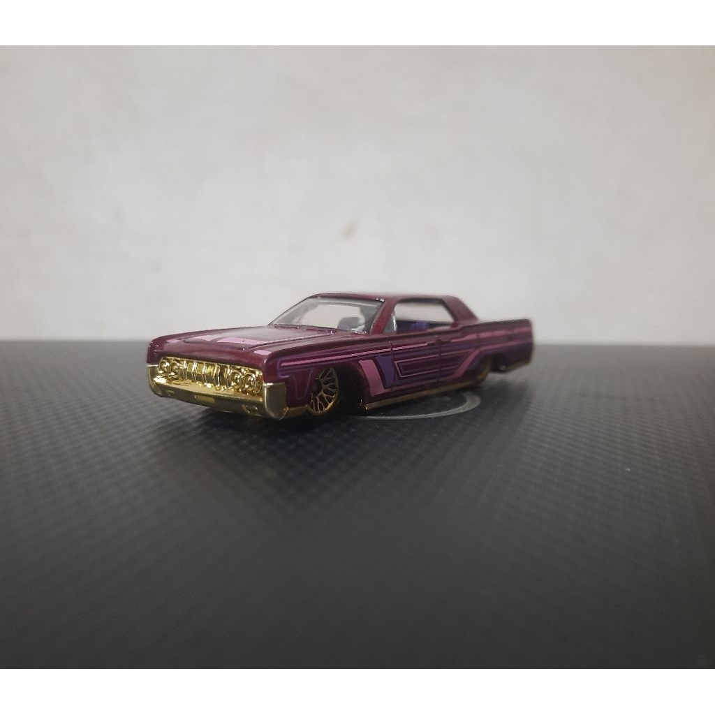 Hot Wheels 64 Lincoln Continental