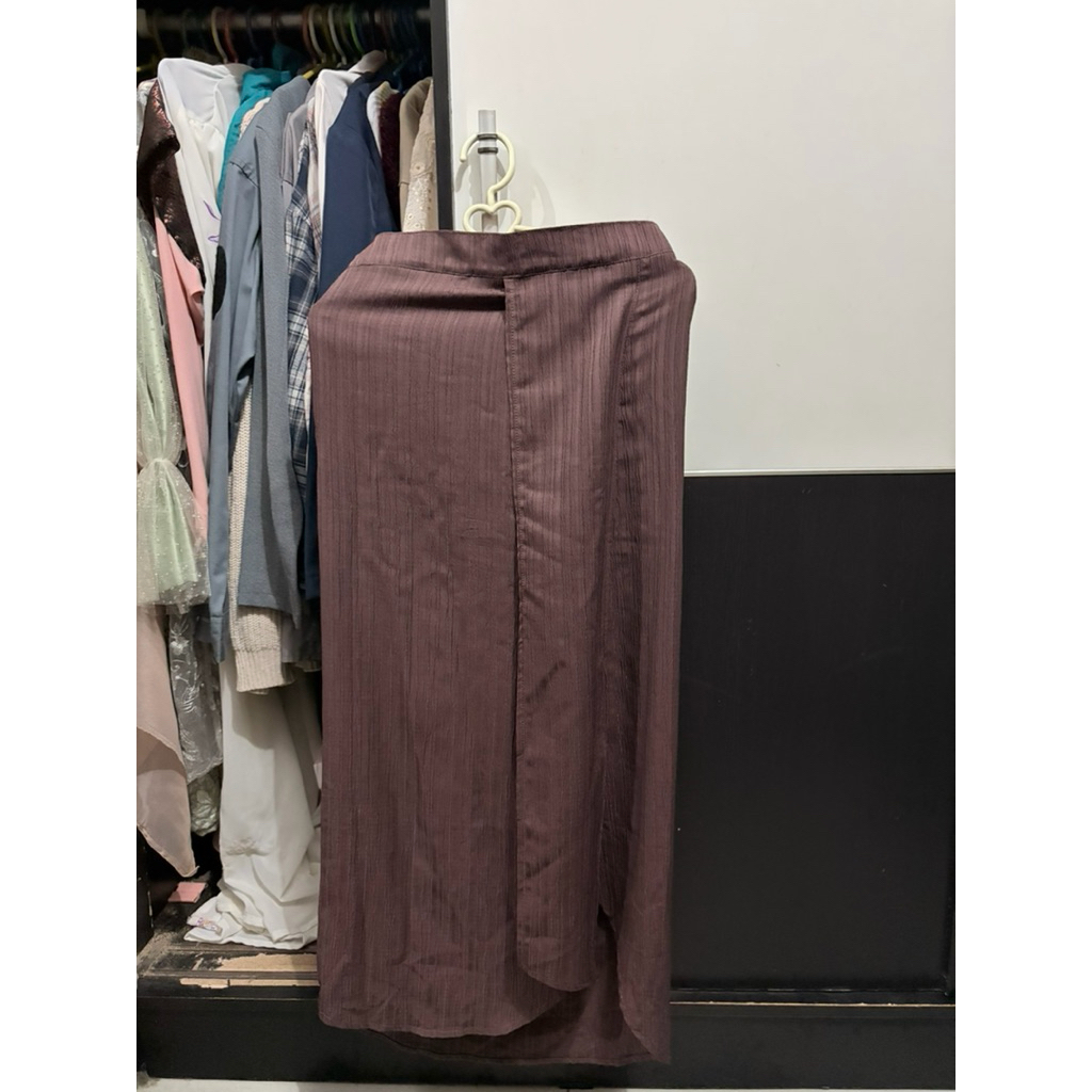 preloved midi skirt