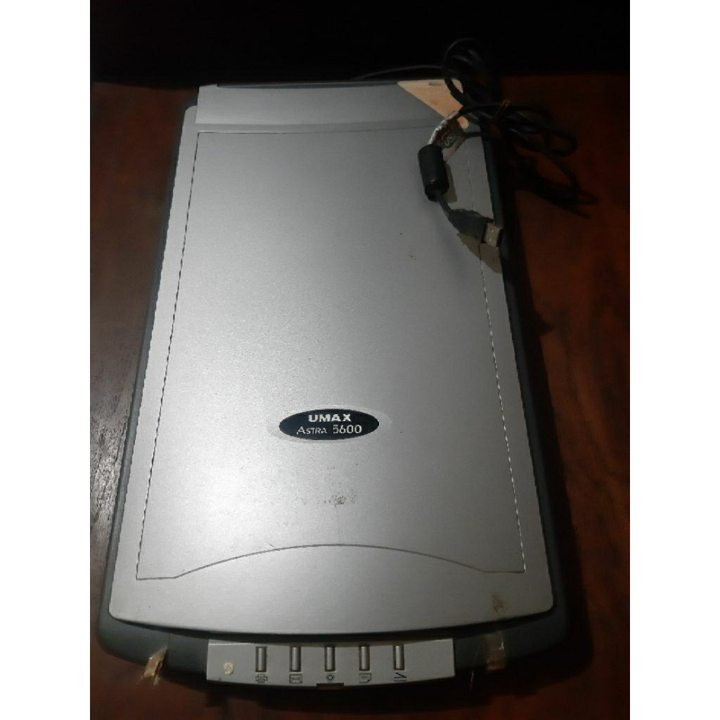 Scanner Umax astra 5600