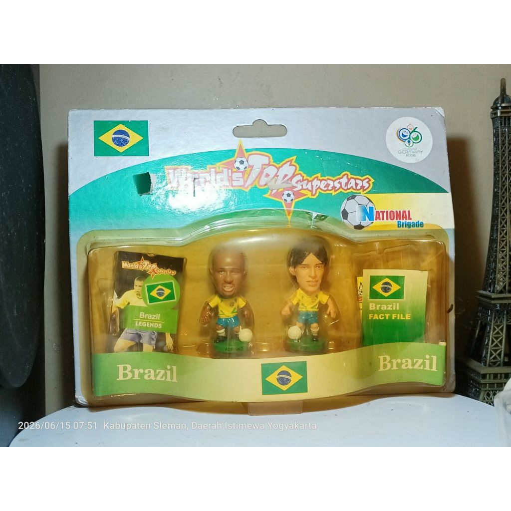 action figure pemain bola akak dan adriano national brigade World's top superstars brazil fifa world