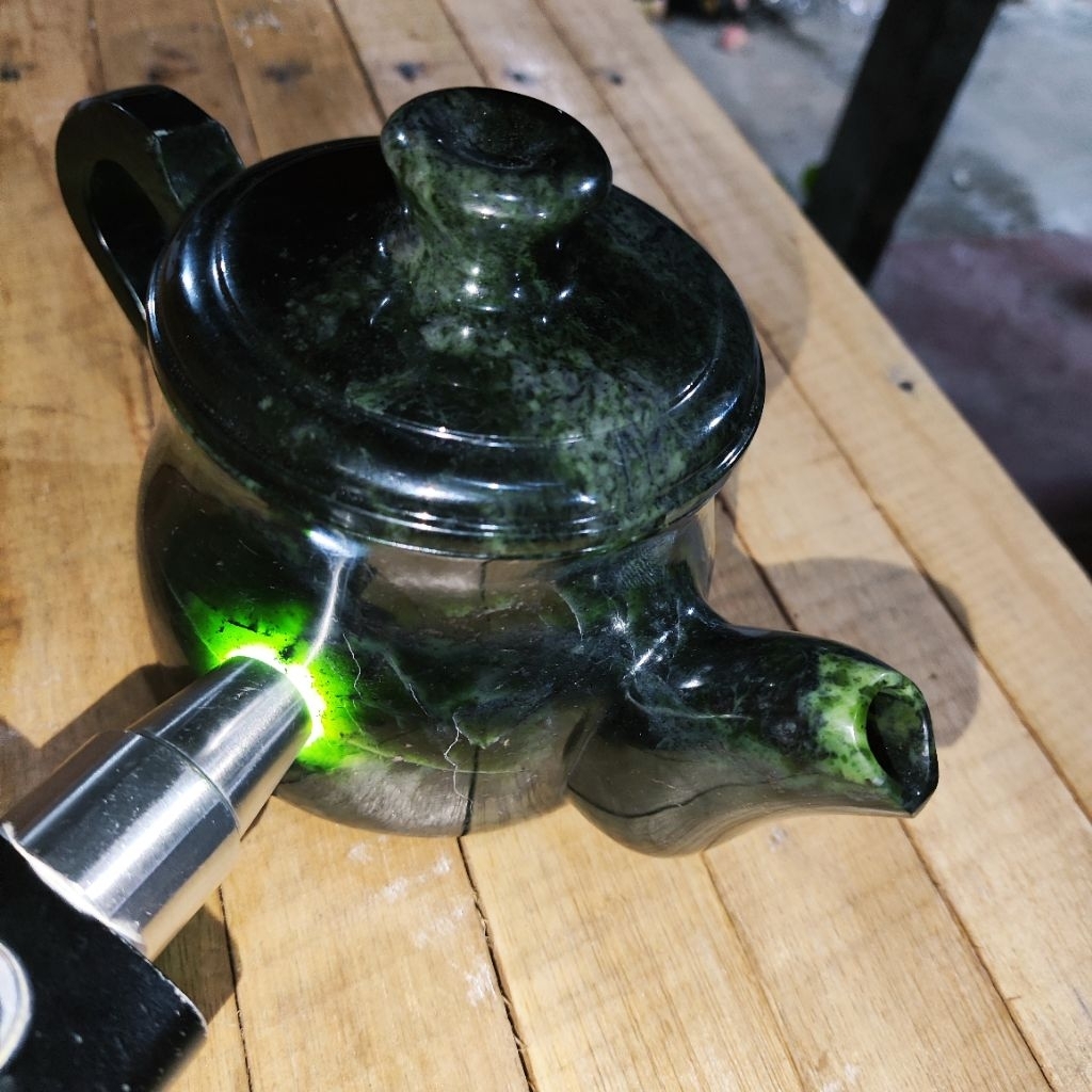 Teko Batu Blackjade Aceh - Giok Hitam