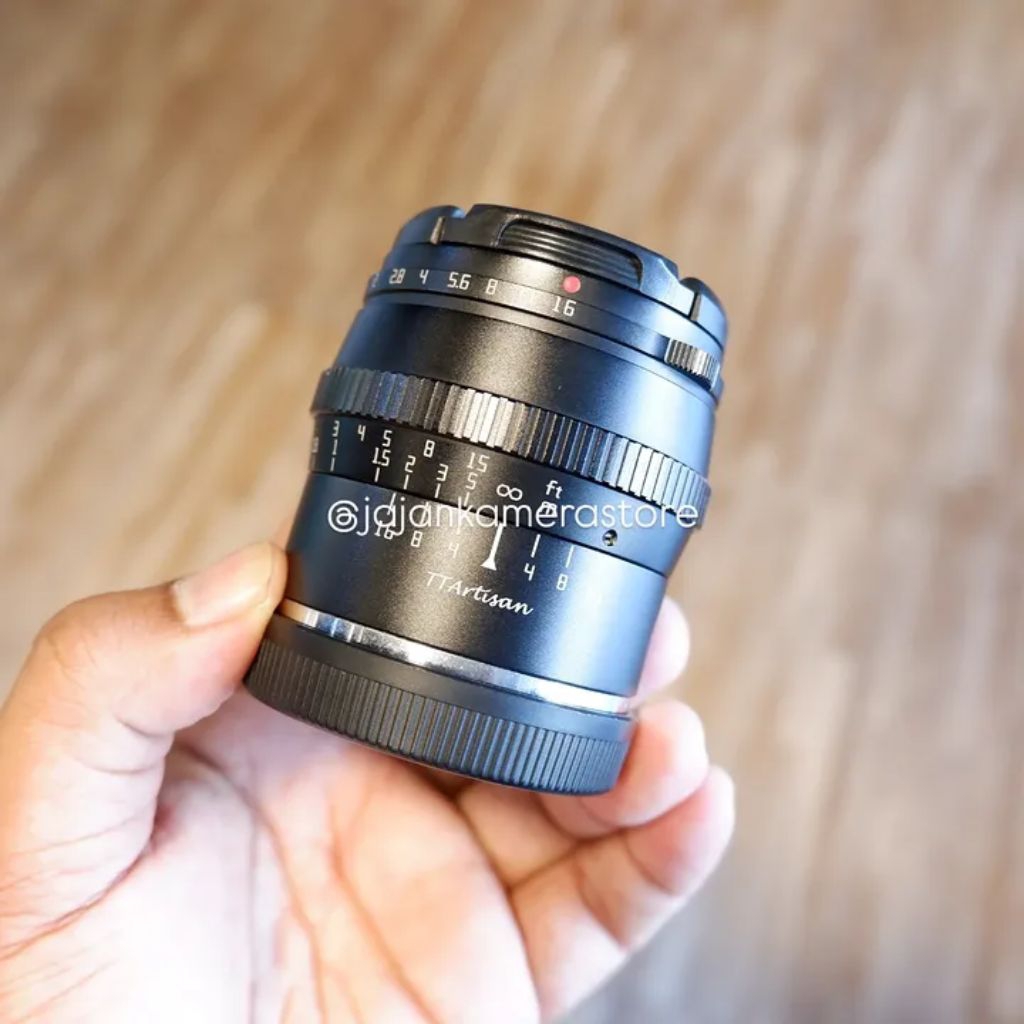 LENSA FIX TTARTISAN 50MM F1.2 FOR CANON EOS M