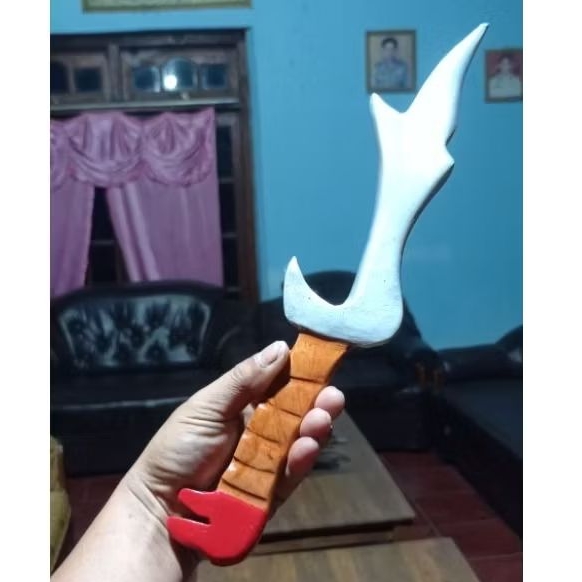 kujang siliwangi - kujang prabu Siliwangi - kujang Pajajaran - kujang siliwangi kayu - kujang kayu -