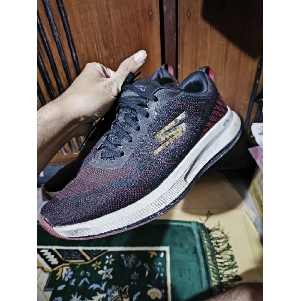 Skechers Go Run Pulse