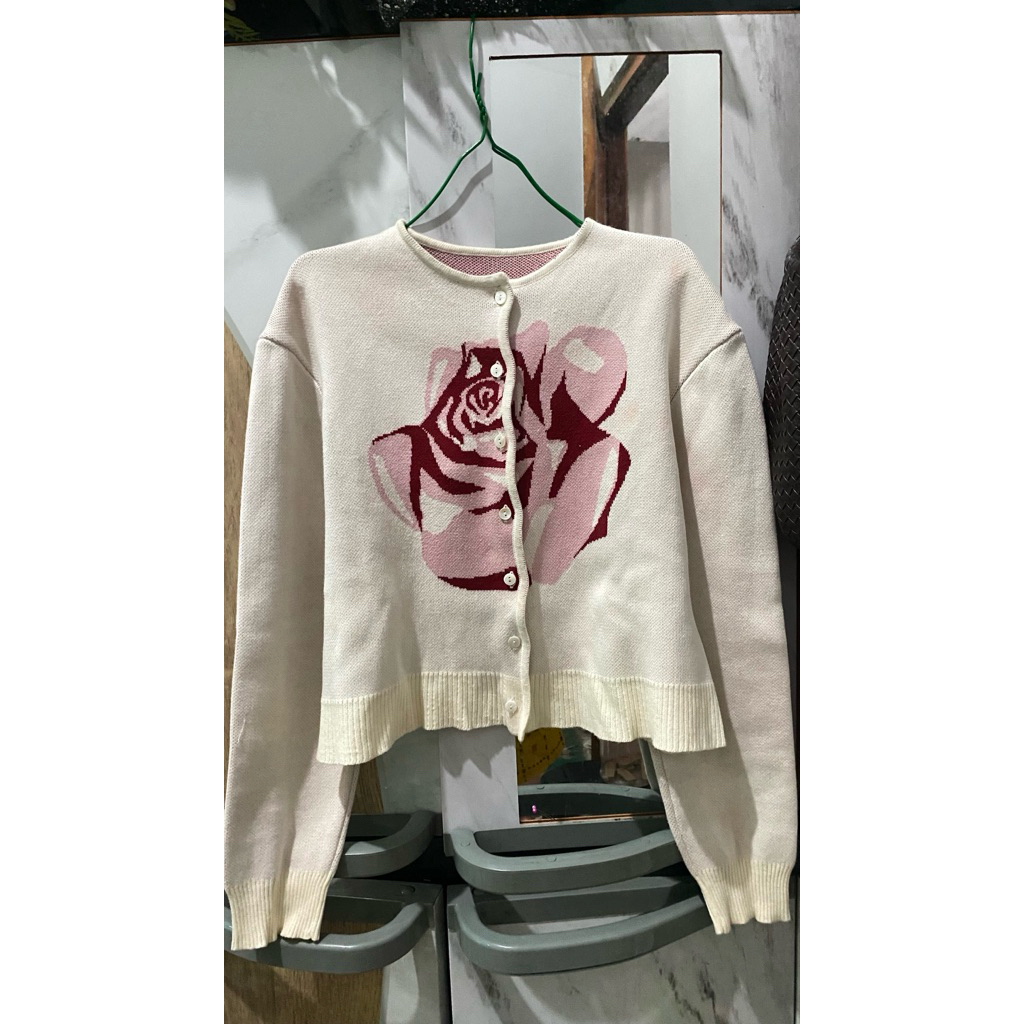 PRELOVED CLAUDE
