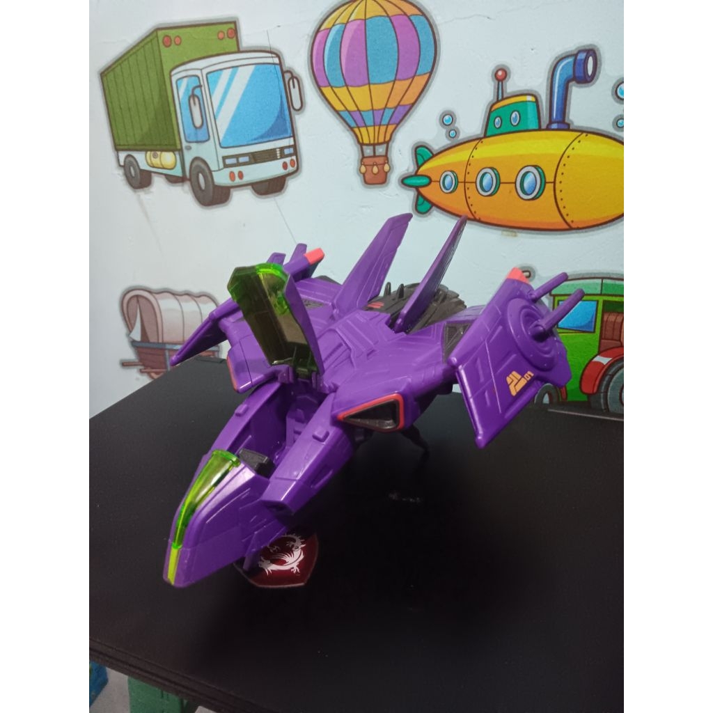 pesawat zurg lightyear tanpa pilot
