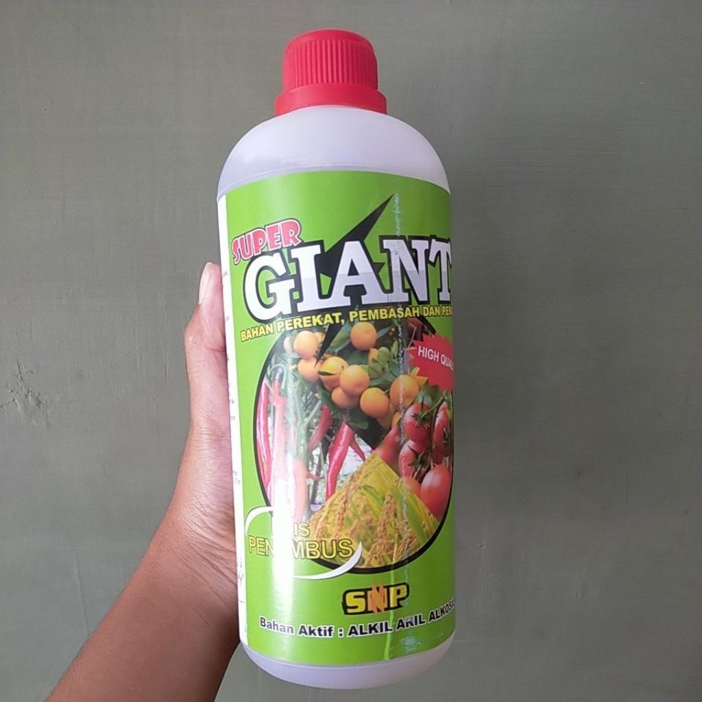 PEREKAT SUPER GIANT 1 LITER PEREKAT PENEMBUS PERATA PUPUK INSEKTISIDA PESTISIDA| PENGKILAP DAUN KATA