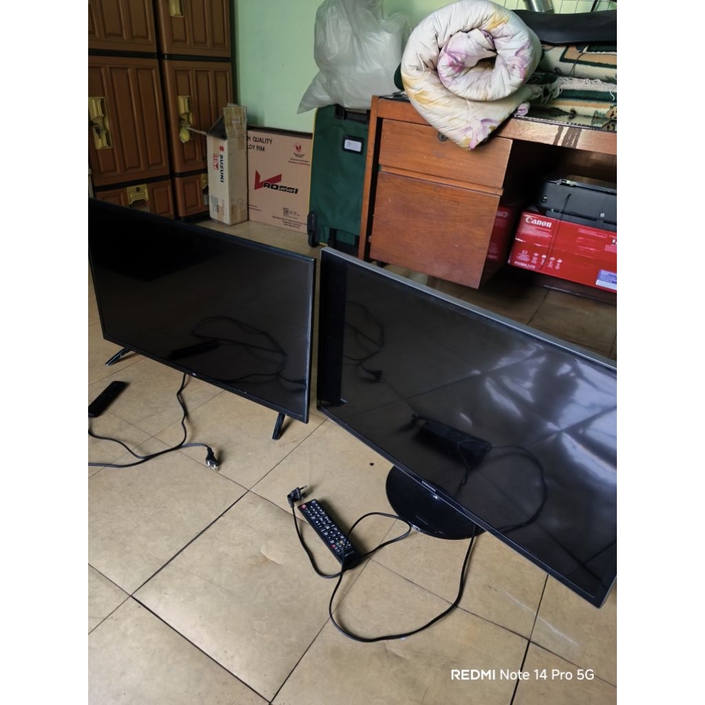 TV LED bekas Xiaomi 32 dan Samsung 32
