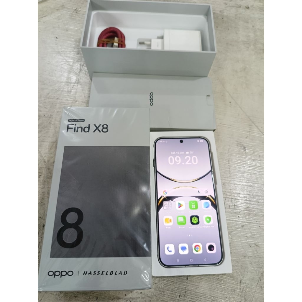 OPPO FIND X8 12/256 SECOND