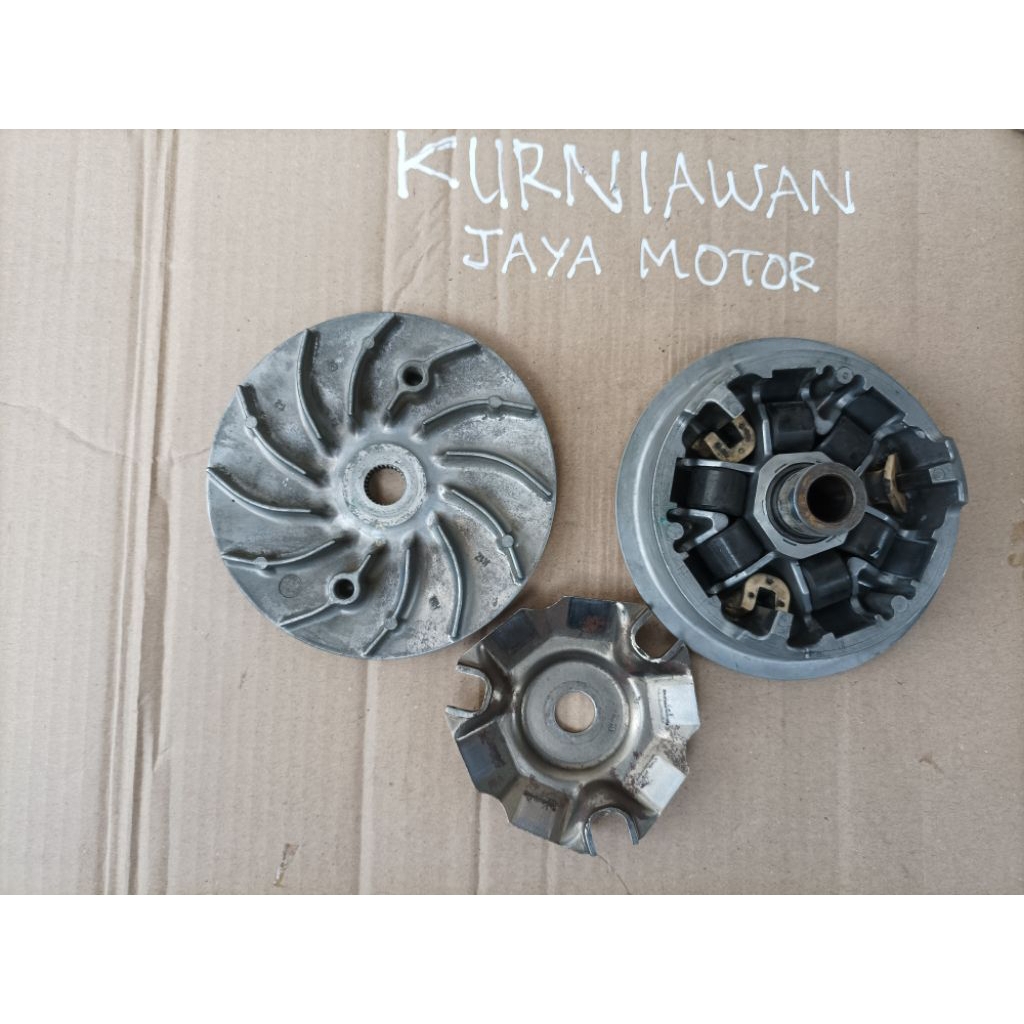 Rumah Roller set honda pcx 160 Original asli