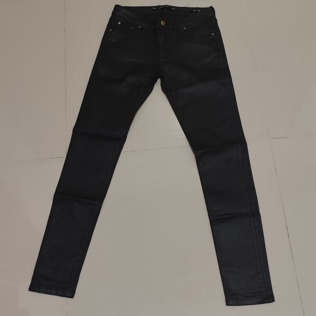 CELANA KULIT (LEATHER PANTS) HITAM SLIM FIT PRELOVED ZARA WOMAN PREMIUM DENIMWEAR COLLECTION BRANDED