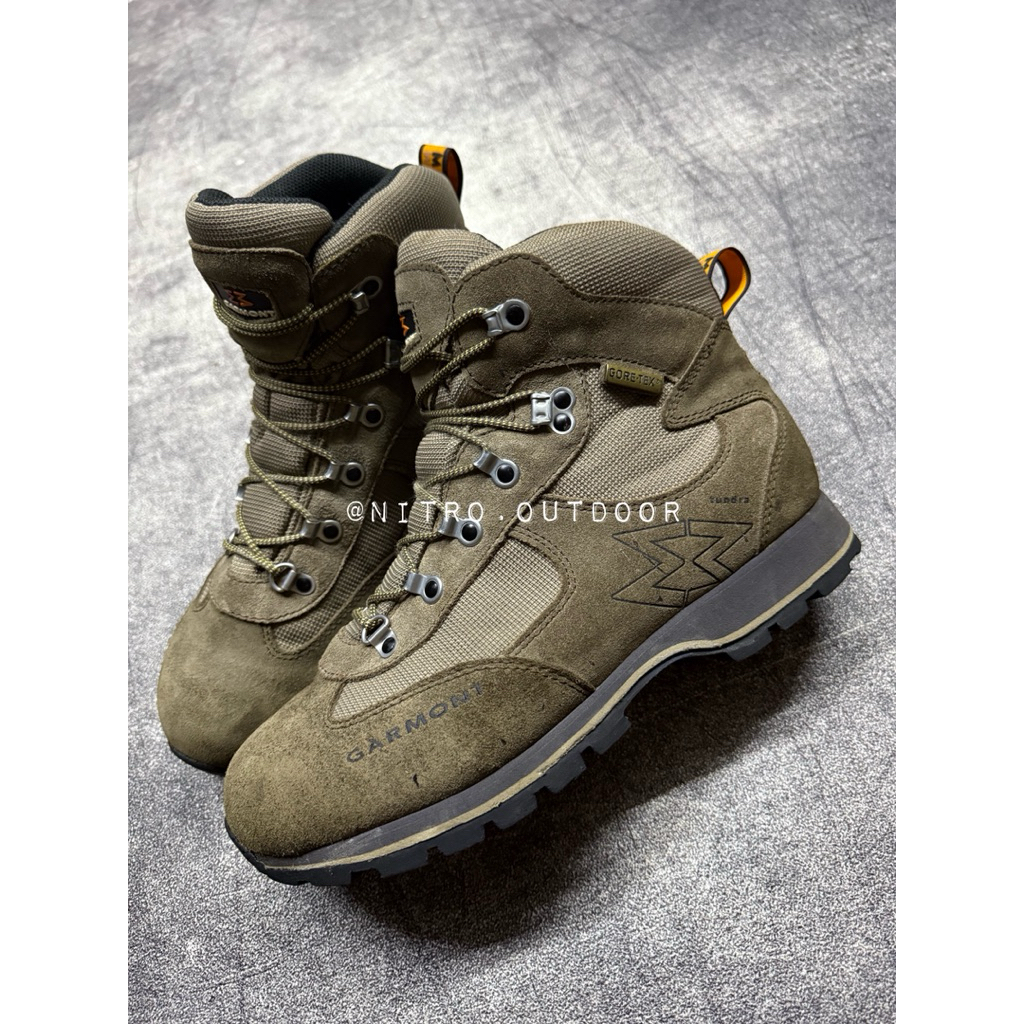 SEPATU HIKING GARMONT TUNDRA GORE-TEX