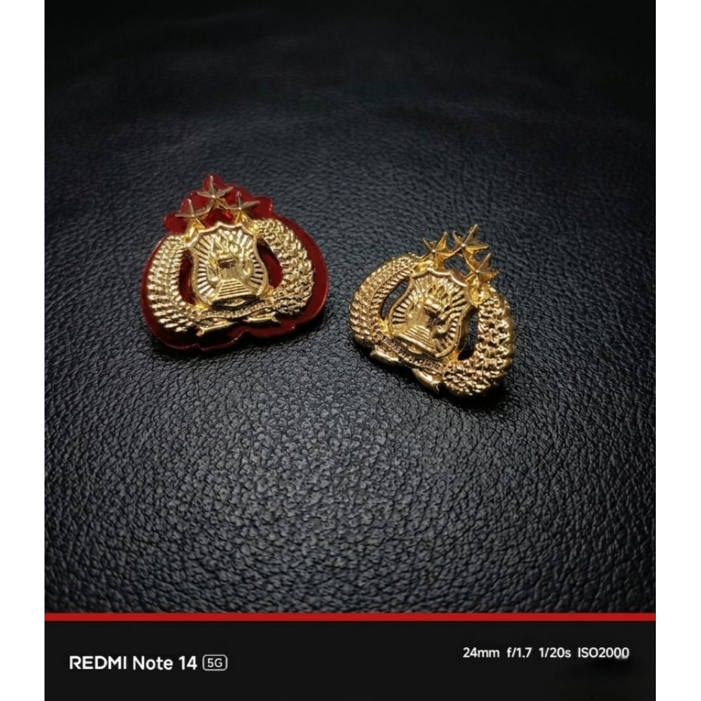 Pin logo tribrata polri