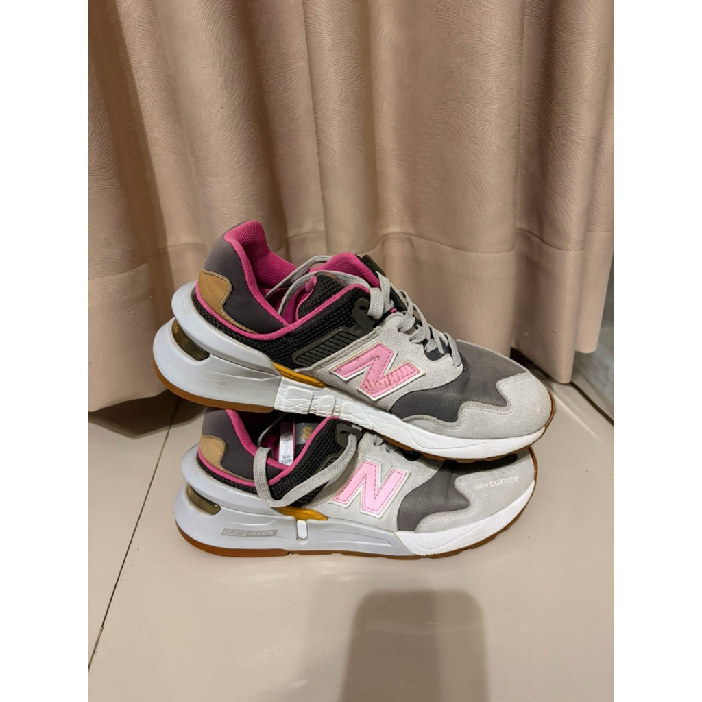 New Balance 997H Encap Reveal Women’s – Grey/Pink (WS997JGB).