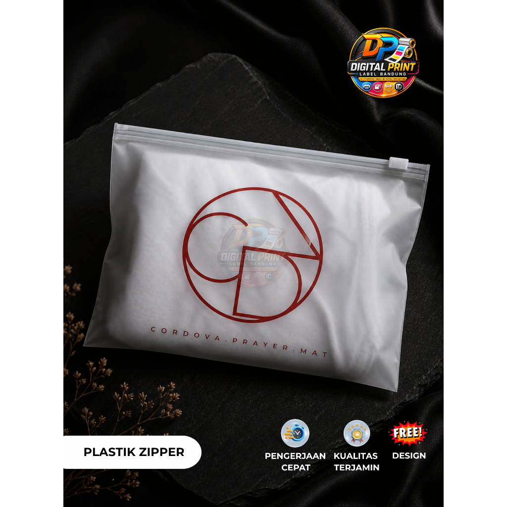 Zipper Custom Design 100 Pcs Ukuran 15x20 17x25 Plastik Zipper Pouch Custom Logo Kemasan Produk Baju