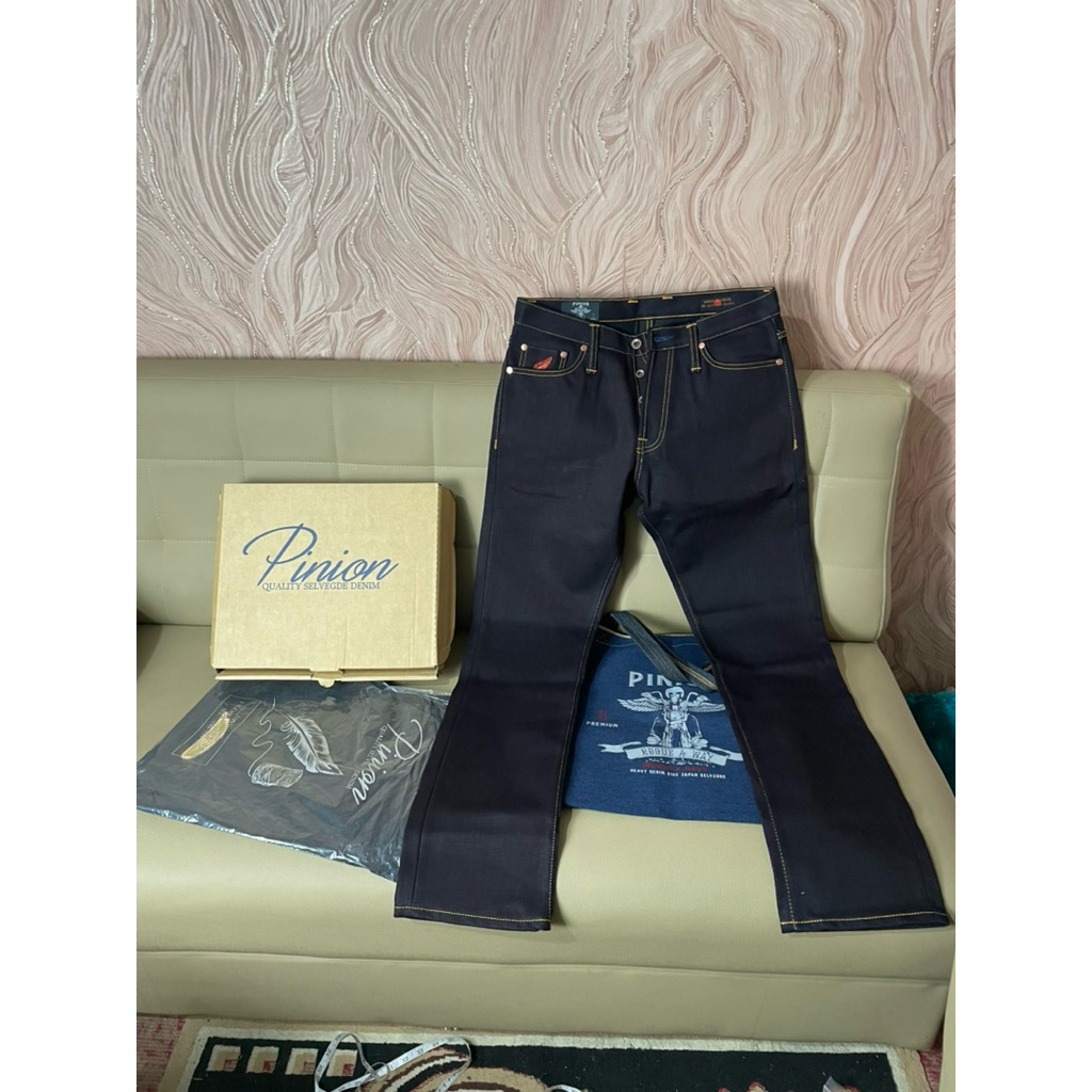 pinion denim rogue a way indigo x navy 21 oz size 30 list merah 34 list biru
