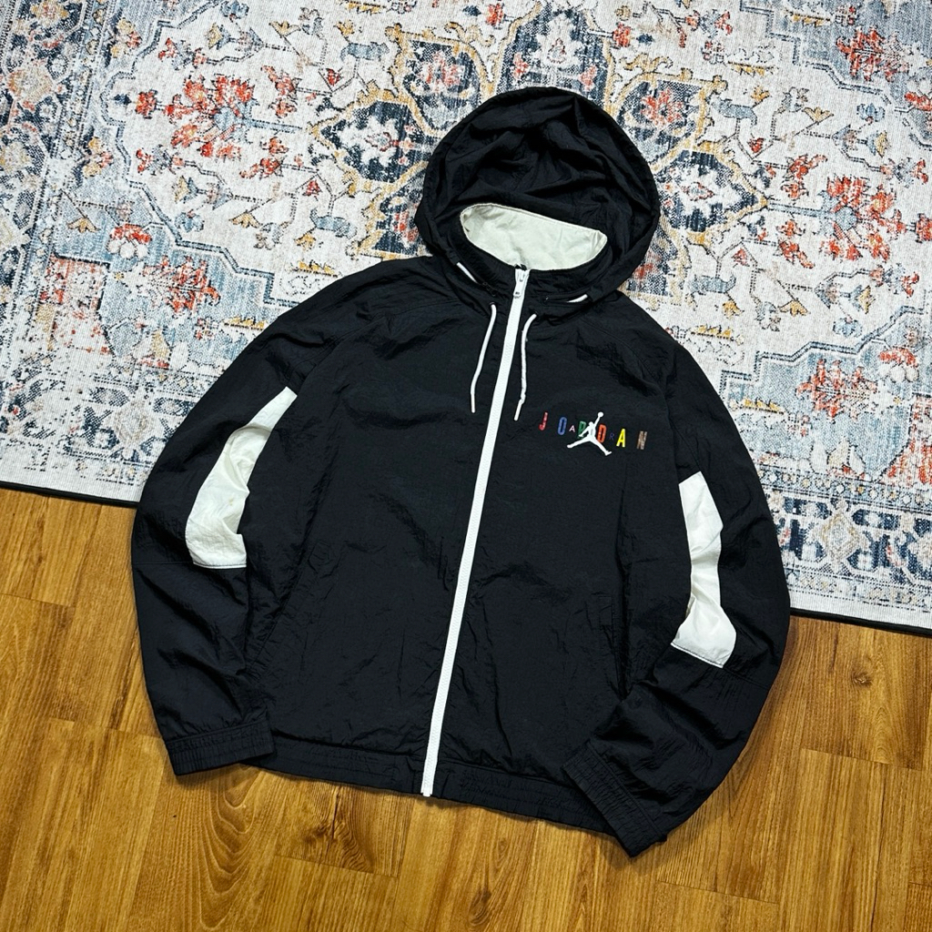 AIR JORDAN WINDBREAKER JACKET