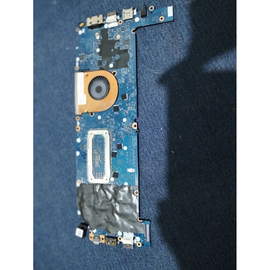 Mainboard laptop dell latitude 7390