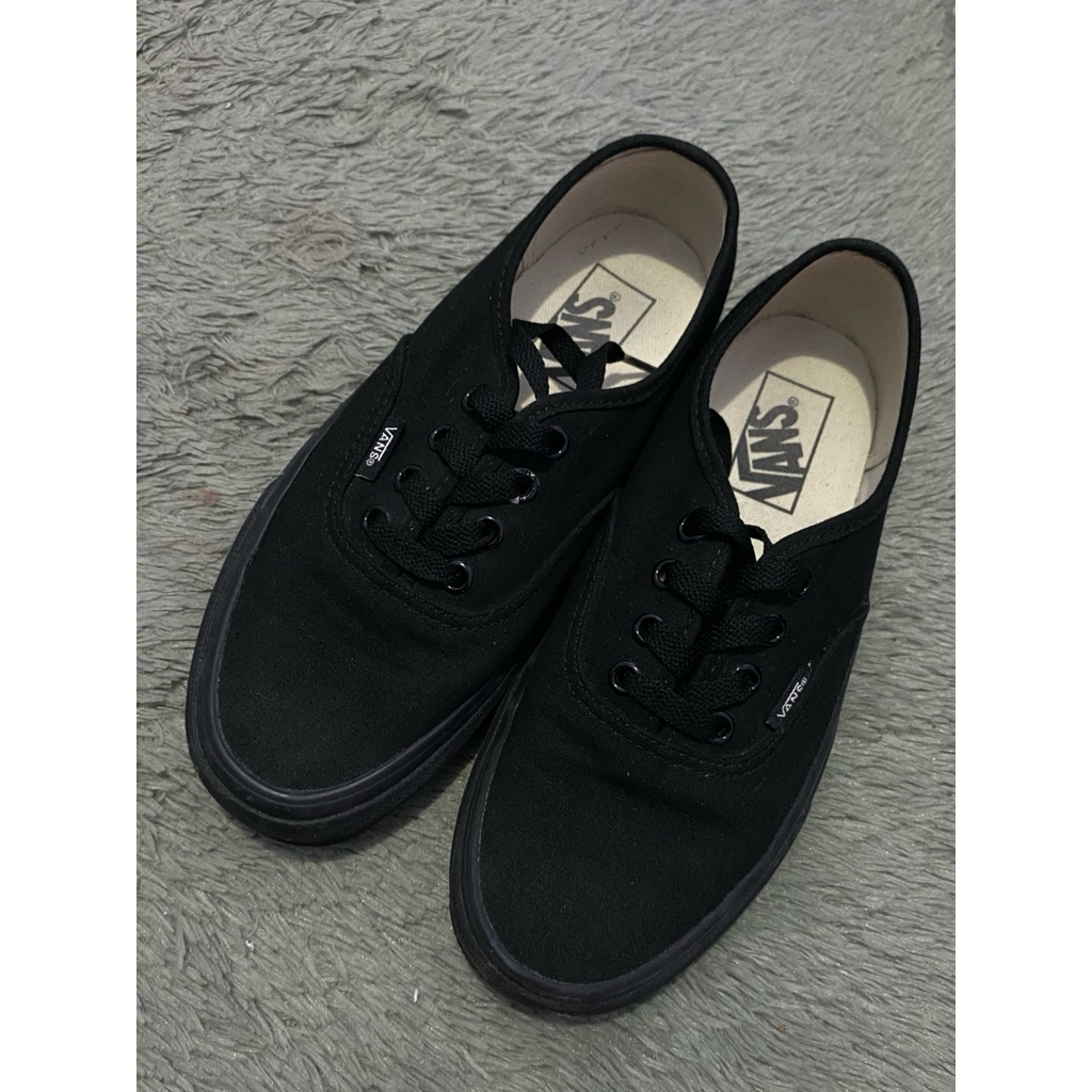 Vans authentic full black