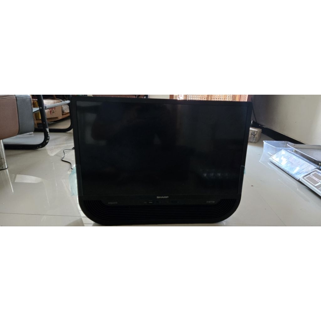 TV AQUOS IIOTO 24 Inch Like New Fullset | Bekas Buka Box | Normal 100%