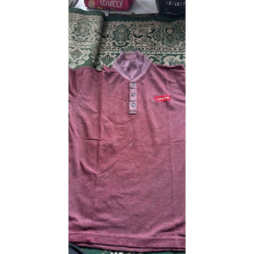 kaos pria levis