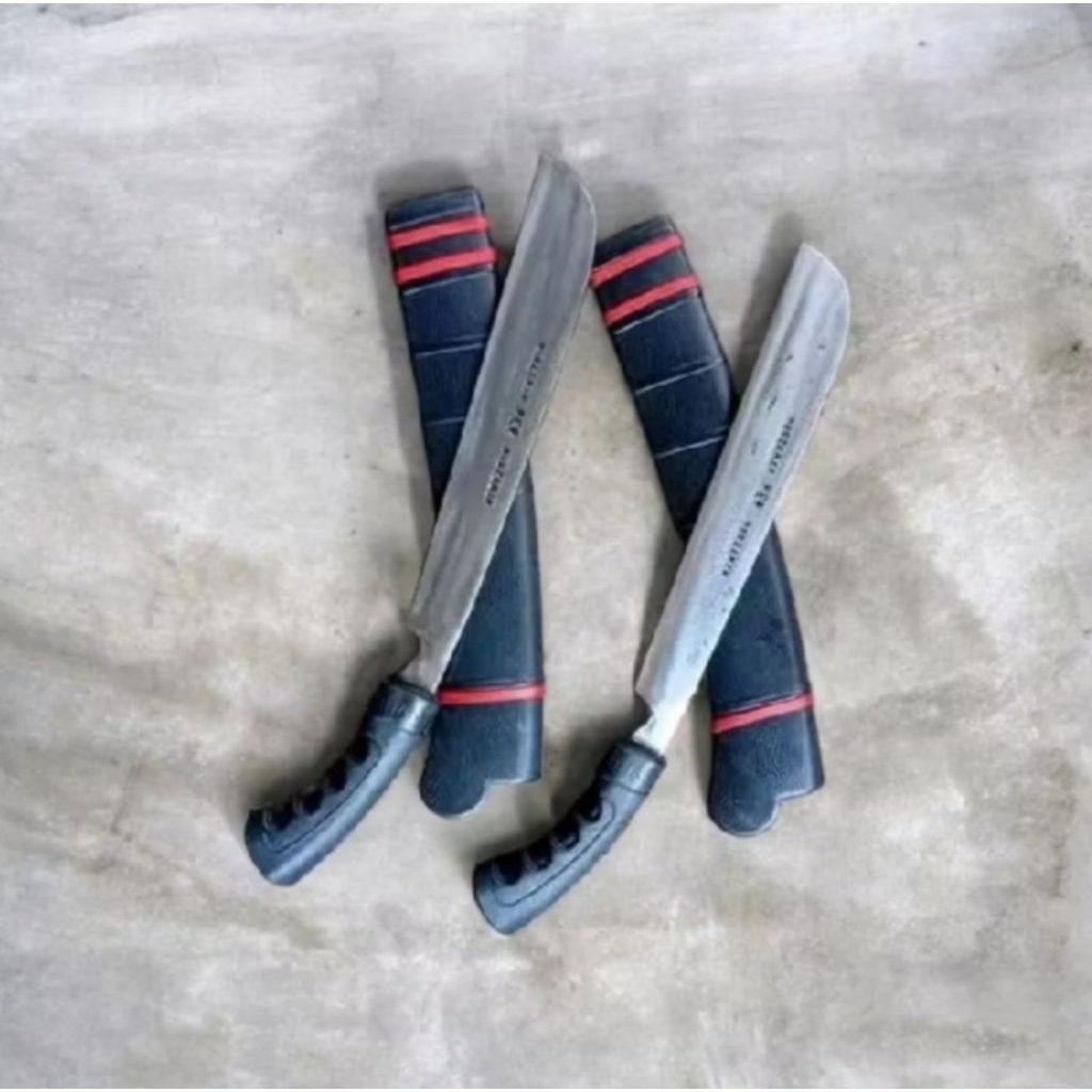 Golok potong kayu dan bambu