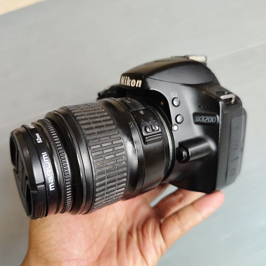 NIKON D3200