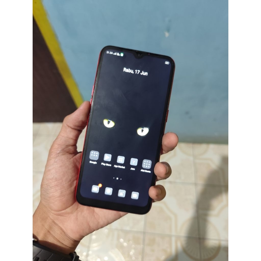 Realmi C2