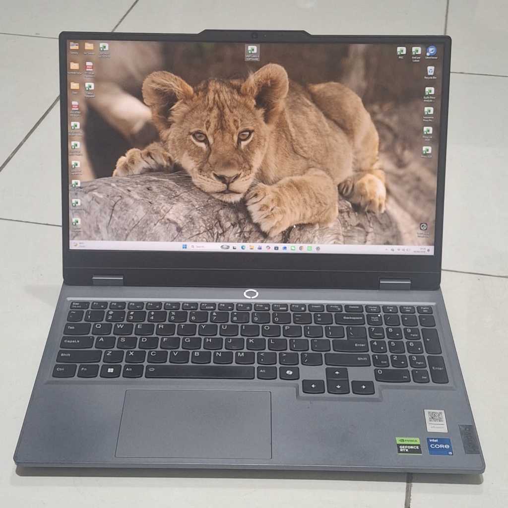 LAPTOP GAMING LENOVO LOQ 15IRX9 12GB/512GB SECOND