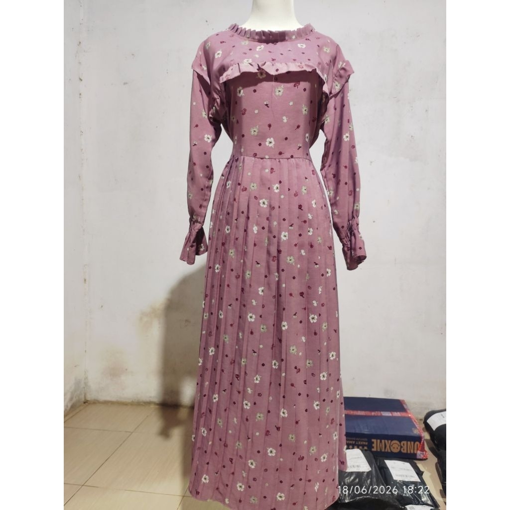 GAMIS PANTAI FLORAL