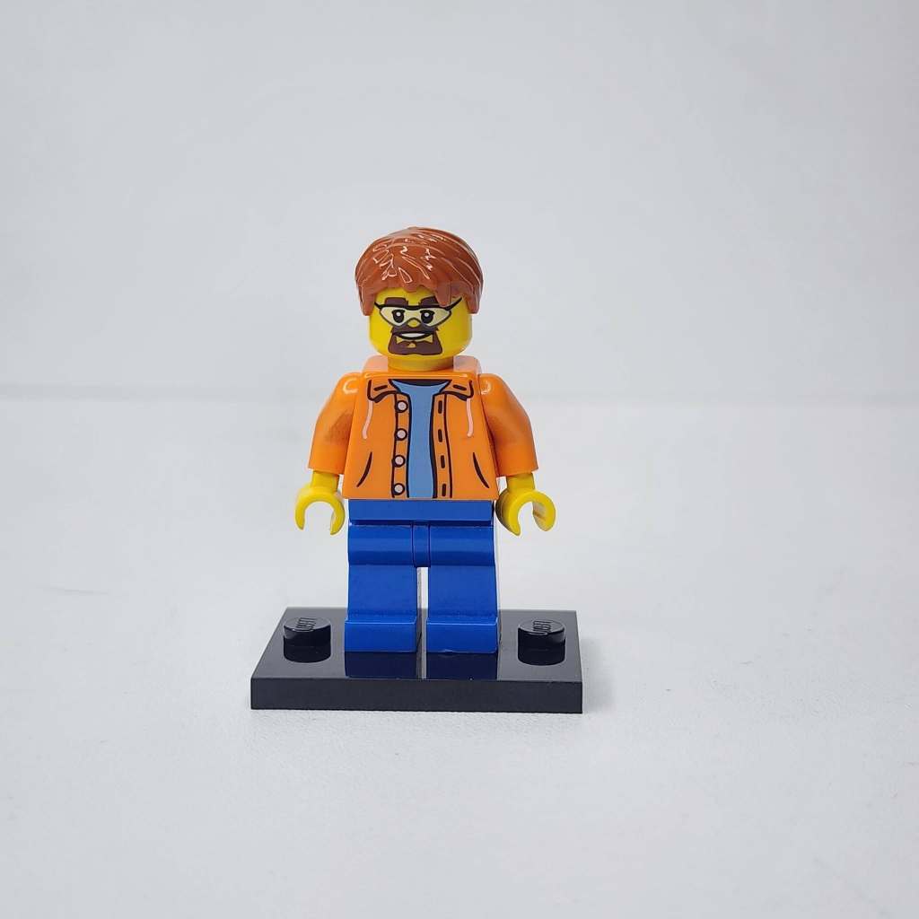 Lego Minifigure City Man Orange Jacket 60204