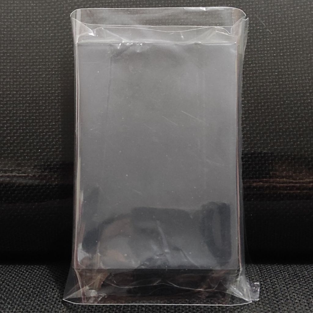 Set 60 Pcs Sleeve Plastik Hitam BEKAS Cover Kartu TCG Pokemon Kondisi Second Untuk Main