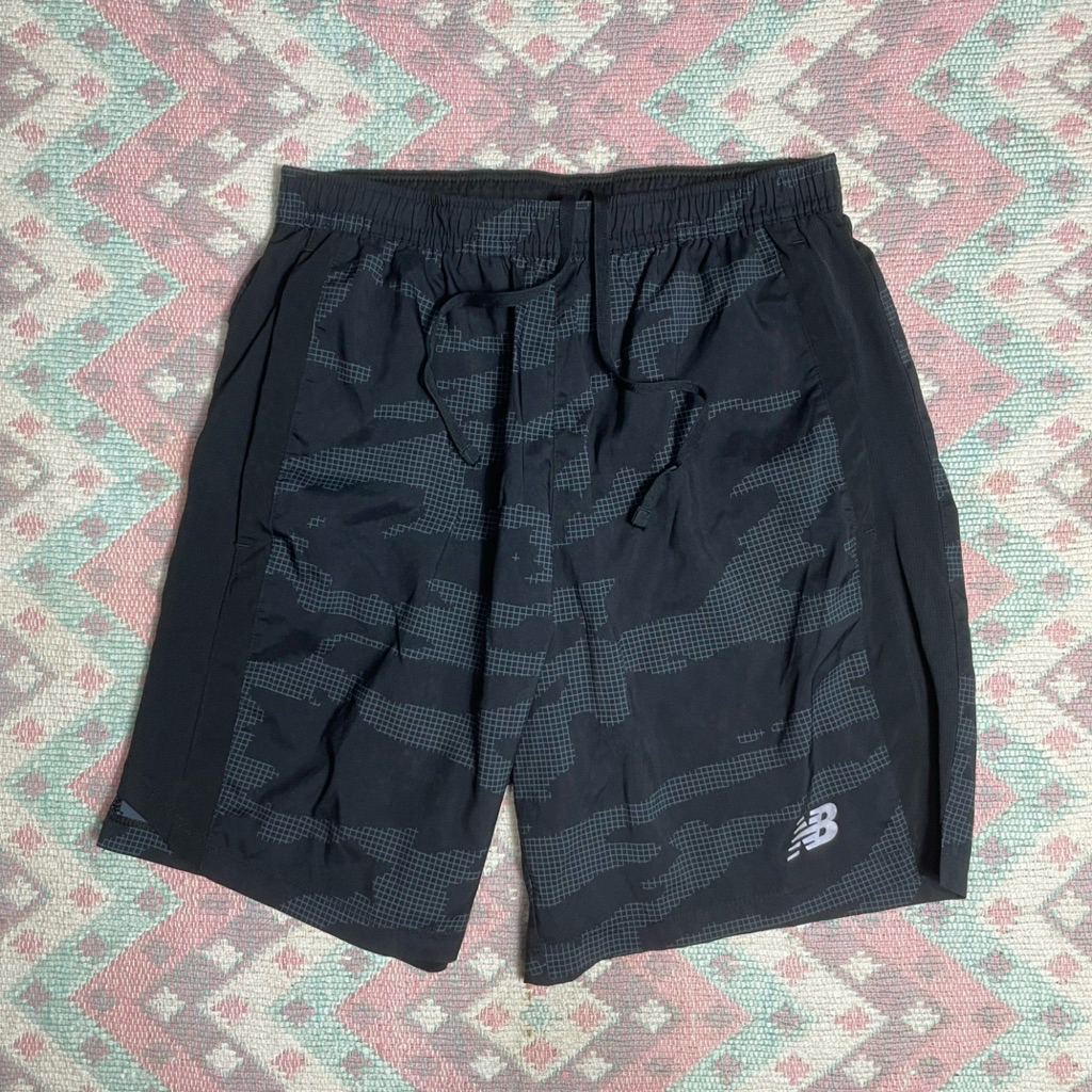 Short pants sport / Celana pendek olahraga NB original size S