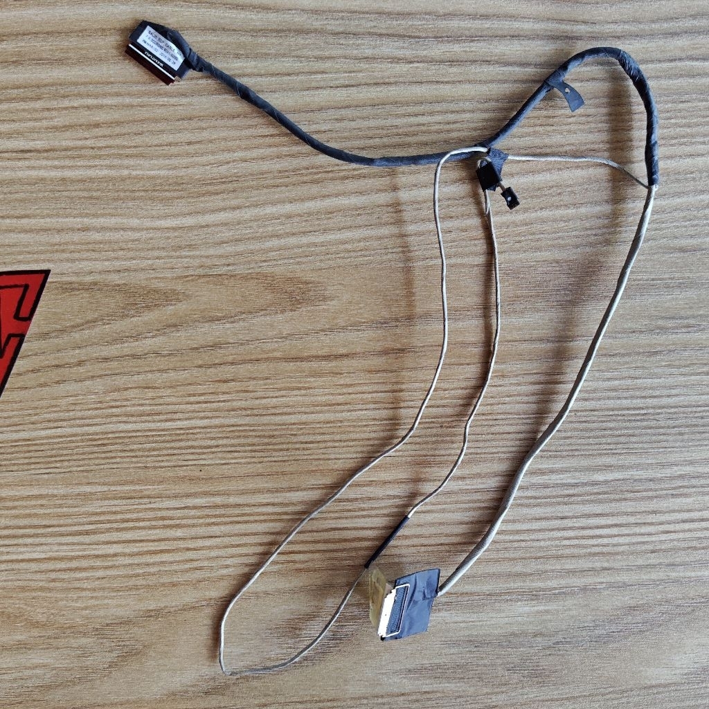 fleksibel layar laptop Dell Inspiron 15-5567